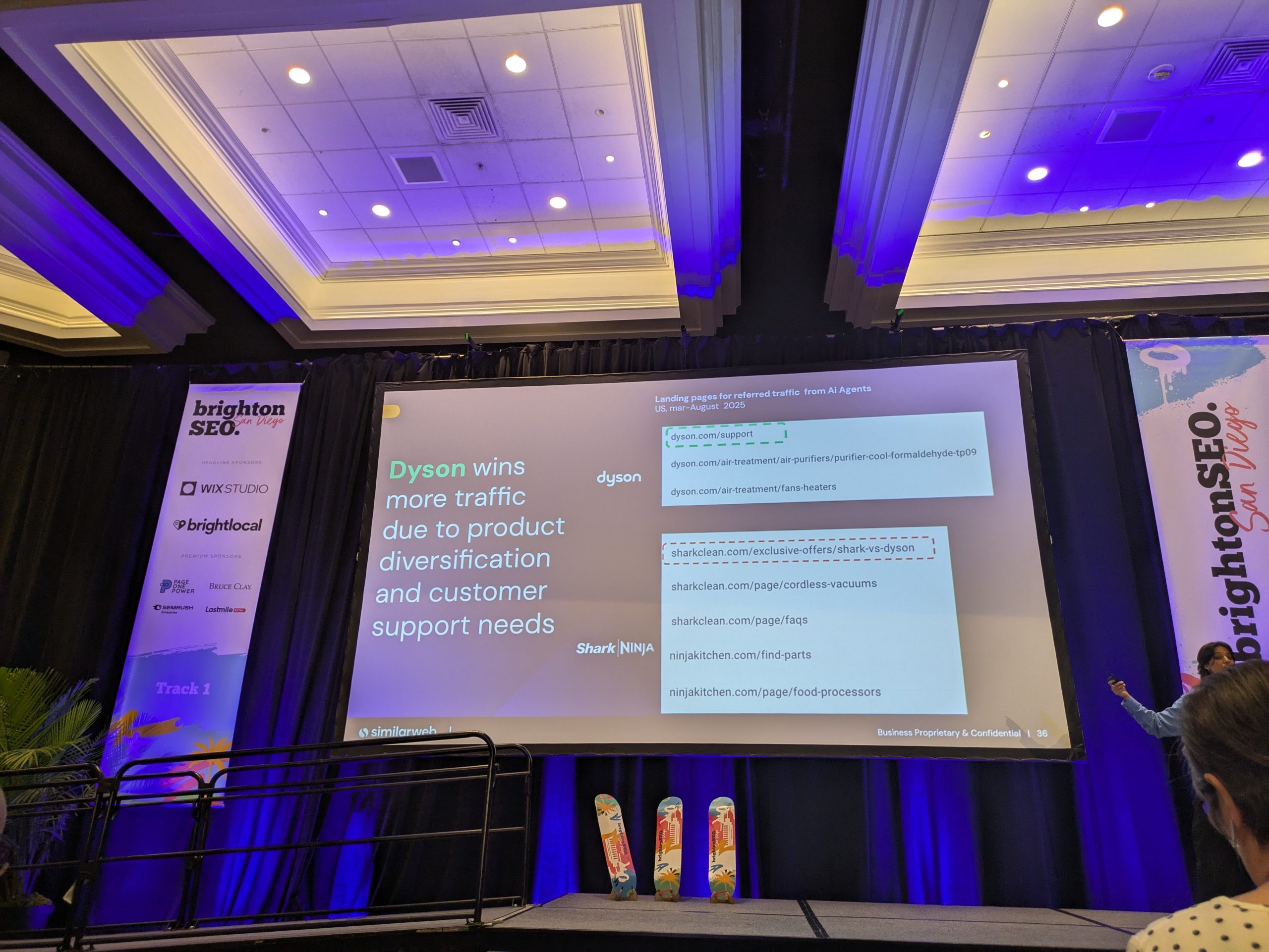 Dyson wins more traffic due to product diversification and customer support needs