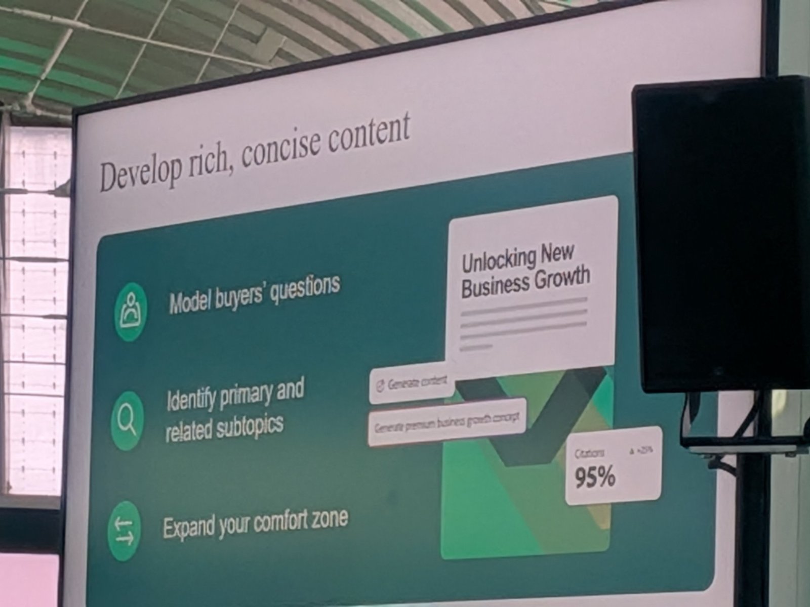 Slide: Develop rich, concise content, model buyers' questions, identify primary and related subtopics, expand your comfort zone